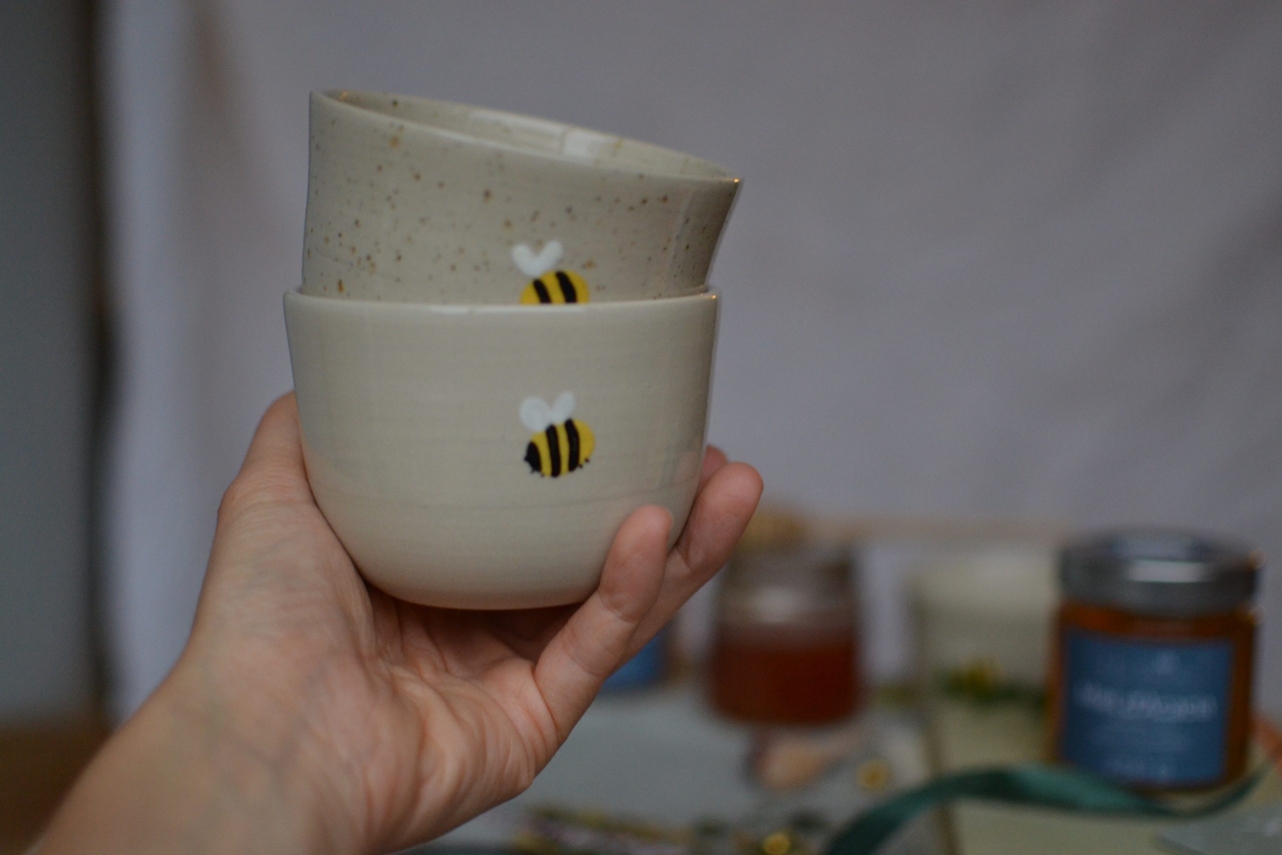 Tasse en céramique - Terre mouchetée beige – Image 5